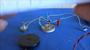 Синхронно-фазовый детектор - УКВ ЧМ приёмник на одном транзисторе.