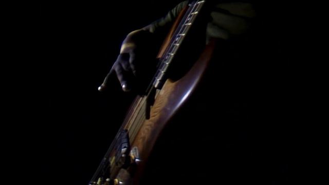 Mike Oldfield - Shadow On The Wall (Official Video), Full HD (Digitally Remastered And Upscaled)