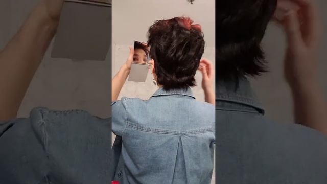 Как круто уложить глиной отросшую стрижку смотреть онлайн