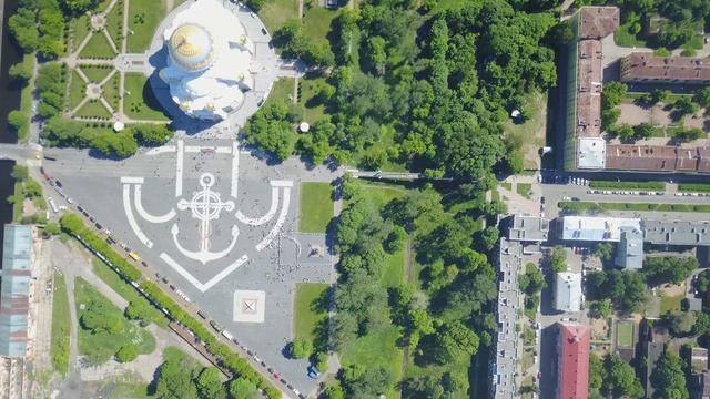 Якорная площадь , вручение офицерских погон курсантам Высота 0,5км..DJI 0006 смотреть онлайн