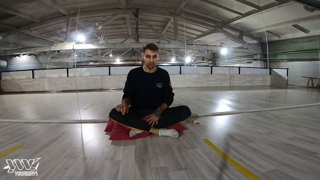 Тренер по паркуру и прыжкам на батуте рассказывает, что можно найти под сеткой и где найти терпение смотреть онлайн