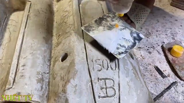 Bugatti has completed the engine | The simple homemade Bugatti fited with a new engine смотреть онлайн
