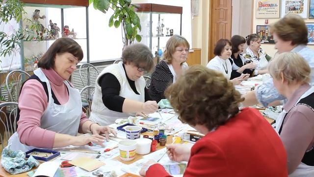 Занятия в клубе деловых старух смотреть онлайн