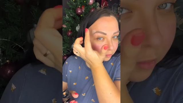 Быстро замазываем прыщ! Его не будет видно! смотреть онлайн