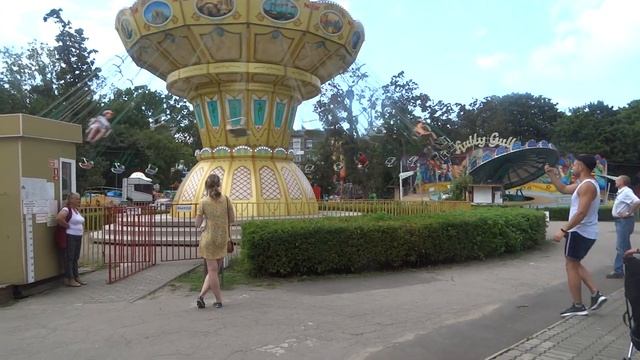 Прогулка по Центральному парку Калининграда смотреть онлайн