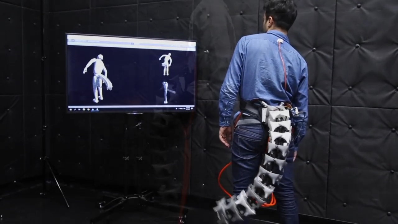 Японские инженеры разработали робохвост для людей смотреть онлайн