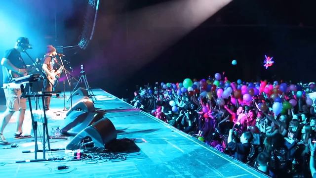 Noize MC - Жвачка флешмоб (@Stadium live 20.03.2015) смотреть онлайн