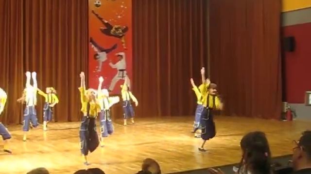 Народный коллектив Атлантис MVI_1072.AVI смотреть онлайн
