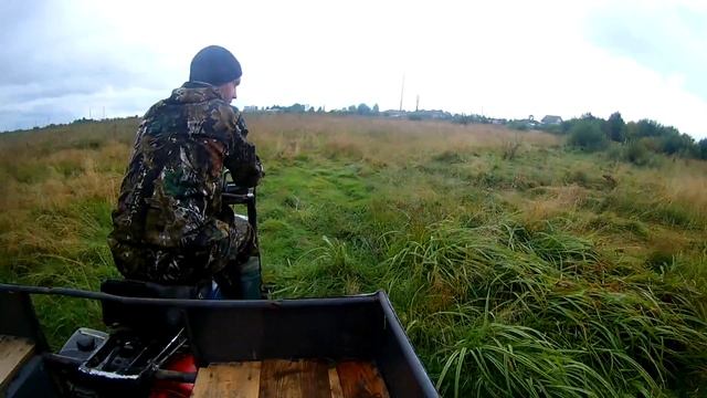 Едем по болоту на вездеходе. смотреть онлайн