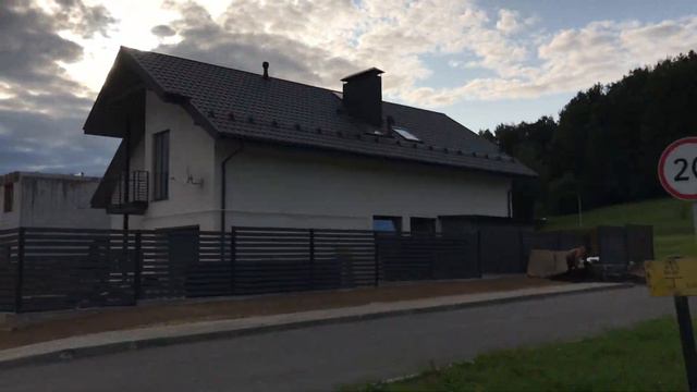 На территории коттеджного посёлка Лес и Река 2019 год смотреть онлайн