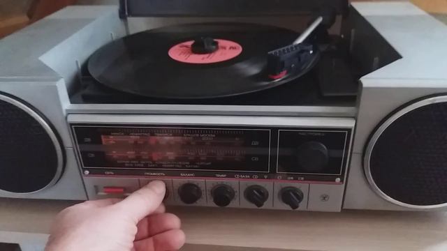 Китайский звукосниматель на ВЕГА • 300 стерео смотреть онлайн