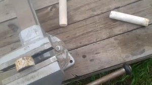 Изготовил новую ручку к черенку для лопаты