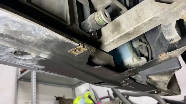 Полная очистка системы охлаждения Лавр LAVR 2 компонента промывка двигателя и радиатора Infiniti смотреть онлайн