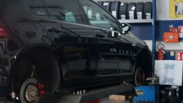 CERCHI NUOVI sulla mia GTI смотреть онлайн