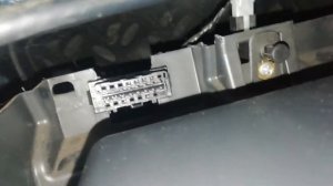 Расположение OBD2 разъёма Lada Priora 2 поколение. ELM327