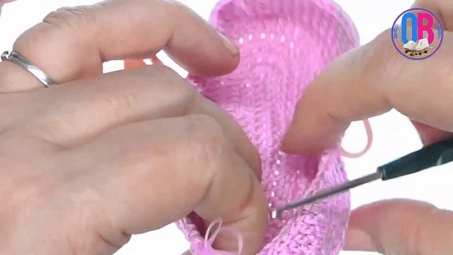 Розовые пинетки сапожки крючком, на двойной подошве, Вкладыш - фетровая стелька. смотреть онлайн