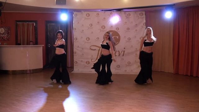 Трио «"Dance Queen" смотреть онлайн
