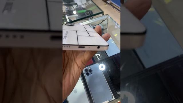 Tecno Camon 19 Pro Mondrian Colour смотреть онлайн