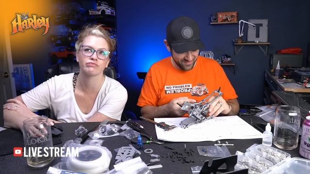 RC 1:5 Motorcycle Build - Friday Night Live смотреть онлайн