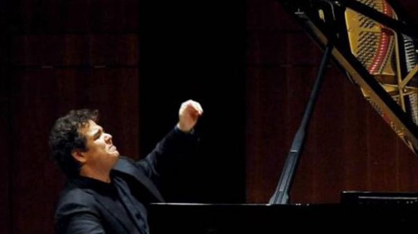 Mozart-Volodos Turkish March Arcadi Volodos live in Amsterdam 1998