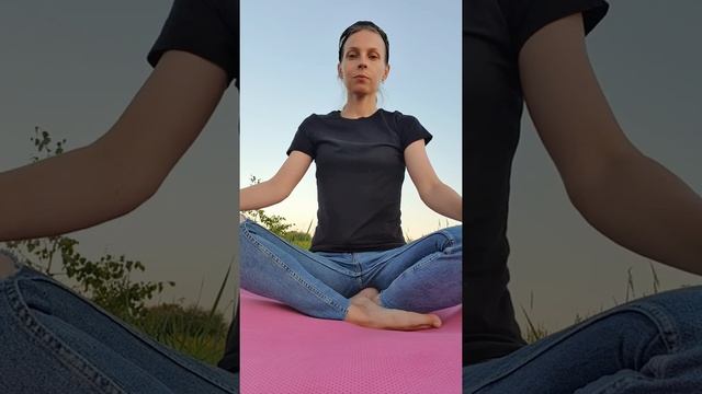 Кундалини йога. Дыхание огня. Пранаяма для энергии и наполненности #пранаяма #медитация смотреть онлайн