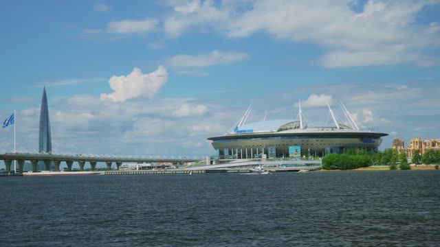 Санкт-Петербург. Водная прогулка вокруг Васильевского острова