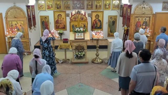 Богослужение в Храме святых целителей Косьмы и Дамиана г. Екатеринбург. смотреть онлайн