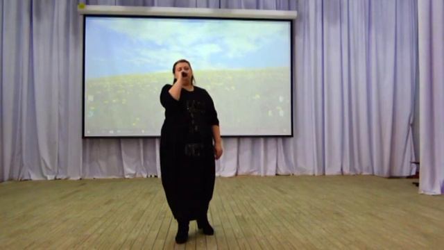 Юровских Аня "По полюшку" смотреть онлайн