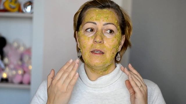 ОМОЛАЖИВАЮЩАЯ МАСКА ДЛЯ ЛИЦА ОТ МОРЩИН С АВОКАДО смотреть онлайн