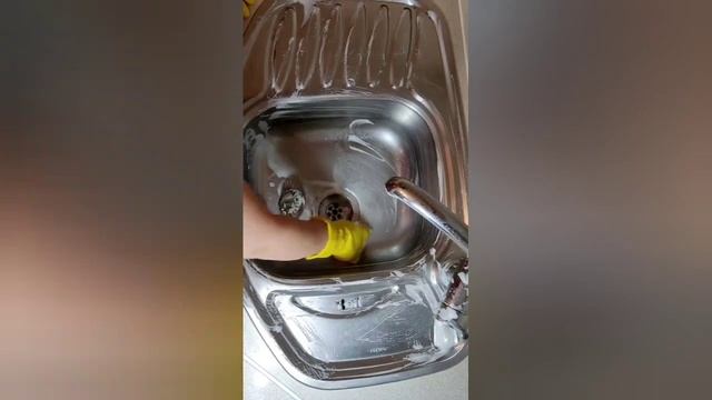 действие третье релаксирующее : Очистка раковины! смотреть онлайн