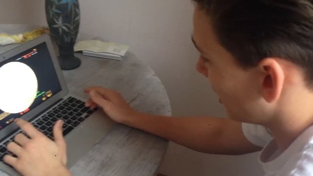 кс 1/4 вонючая муха смотреть онлайн