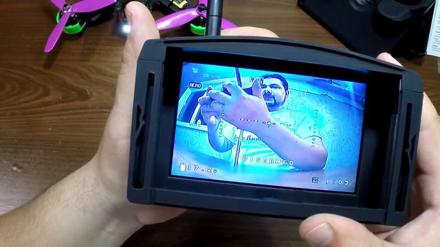 Обзор видеошлема Eachine EV800.