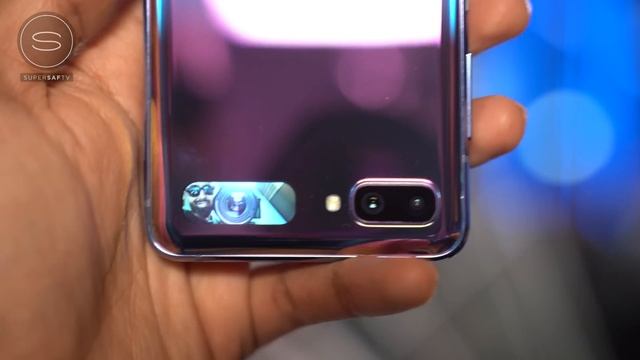 Samsung Galaxy Z Flip vs Galaxy Fold смотреть онлайн