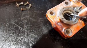 Ремонт гидроцилиндра Ц75 для трактора Т-25