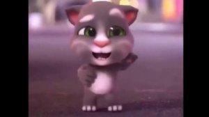 Маленький том танцует полный мем