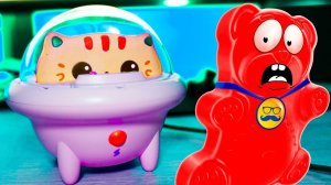 Коты инопланетянцы напали на 10 антистрессов и медвеля Валеру  Кото день медведя Валеры