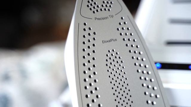 Prasuj szybciej i łatwiej – test żelazka z generatorem pary Braun CareStyle 7 Pro смотреть онлайн