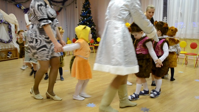 Саночки смотреть онлайн