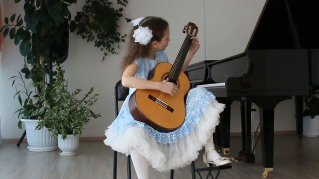 исполнитель: Подрезова Люба "Пустыня" из сюиты "Да саро" автор: Никита Кошкин смотреть онлайн