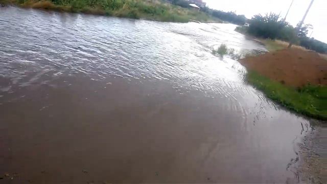 Погода разбушевалась с.Урзуф затопило смотреть онлайн