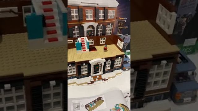 Собираю Лего Один Дома, которое купил в Турции Lego Home Alone lego21330 смотреть онлайн