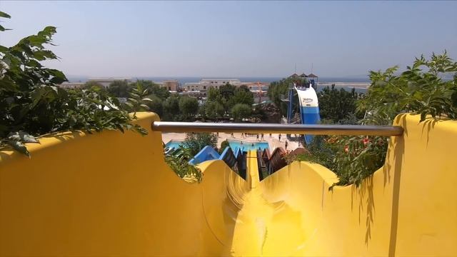 Water Slides at Aqua Marine in Istanbul смотреть онлайн
