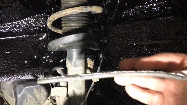 Ford Focus жидкий локер Promcluster - это два в одном: шумоизоляция и анткор колёсных арок смотреть онлайн