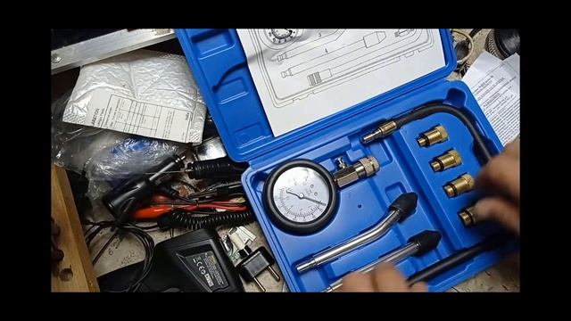 Компрессометр для бензиновых двигателей с набором адаптеров. Распаковка, краткий обзор.