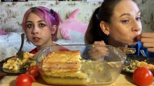 МУКБАНГ КАРТОФЕЛЬНАЯ ЗАПЕКАНКА С ФАРШЕМ И СЫРОМ/Нелюбимая еда и любимая/MUKBANG POTATO CASSEROLE