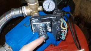 Регулировка реле давления насосной станции или как настроить автоматику.