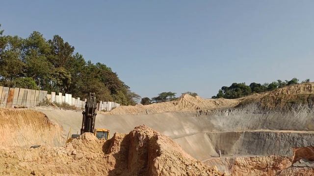 Volvo EC300DL Excavator | LiuGong 926E Excavator | Irrigation Project Karnataka #liugong #volvo смотреть онлайн