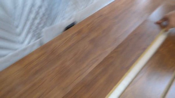 Укладка ламината своими руками пошаговая видео инструкция Технология и способы укладки ламината
