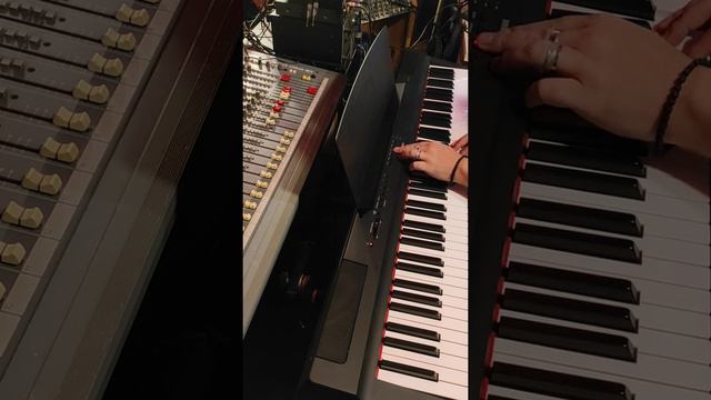 YAMAHA P 125 FACTORY SOUNDS DEMO BY kiestor смотреть онлайн