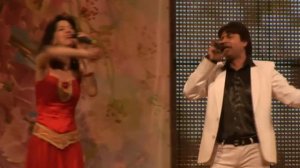 Молдавская зажигательная песня - Славич и Юлия